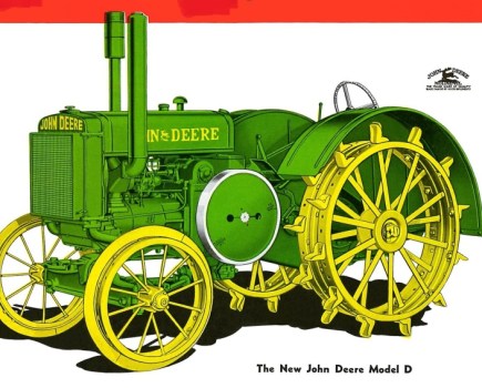 100-years-of-John-Deere-tractors-9076312_0