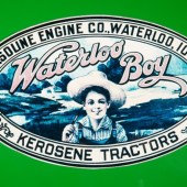100-years-of-John-Deere-tractors-9076312_3
