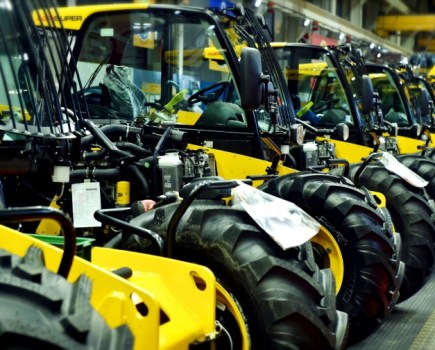 40th-anniversary-for-JCB-Loadall-8753039_0