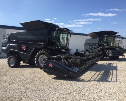 AGCO-unveils-new-range-of-top-end-combines-8676963_0