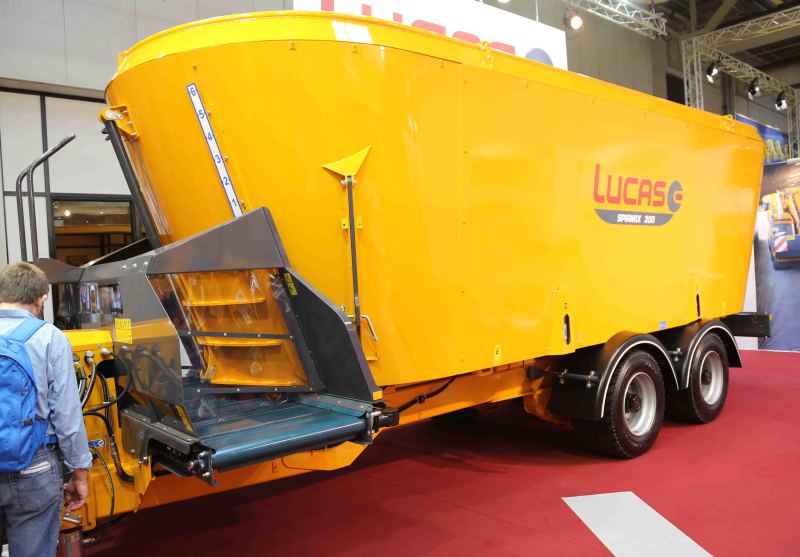 Agritechnica-Lucas-triple-tub-2612594_0