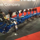 Agritechnica-Ploughs-remain-red-and-blue-2603153_0
