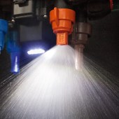 Amazone-offers-individual-sprayer-nozzle-control-2823407_1