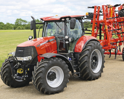 Case-IH-Puma-240-CVX-Stage-IV-di-7-8-2015