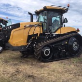 Challenger-s-MT700-goes-a-little-bit-Fendt-8418041_0