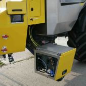 Changing-of-the-Chafer-Guard-1750551_1