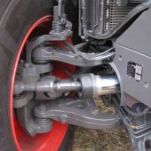 Conventional-tractor-hits-500hp-2471218_5
