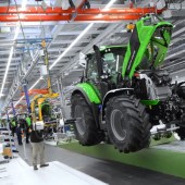 Deutz-Fahr-opens-new-tractor-plant-8218891_0
