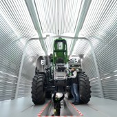 Deutz-Fahr-opens-new-tractor-plant-8218891_2