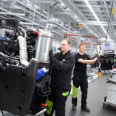 Deutz-Fahr-opens-new-tractor-plant-8218891_8