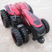 Driver-less-tractor-for-2020-7736360_1