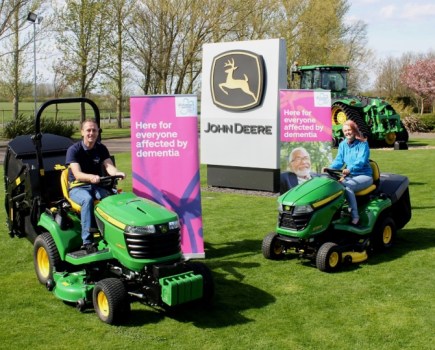 Driving-a-Deere-for-dementia-8101722_0