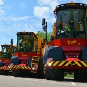 First-batch-of-Vredo-manure-spreaders-8421170_1