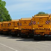 First-batch-of-Vredo-manure-spreaders-8421170_2