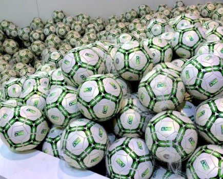 Free-BKT-footballs-at-SIMA-7380713_0