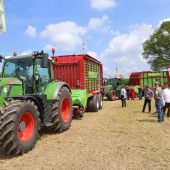 Grassland-17-Making-silage-in-the-sun-8289599_14
