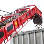 Holmer-s-flexible-sugar-beet-cleaner-loader-8931970_2
