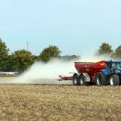 Increased-precision-for-latest-Bredal-spreaders-8785402_1