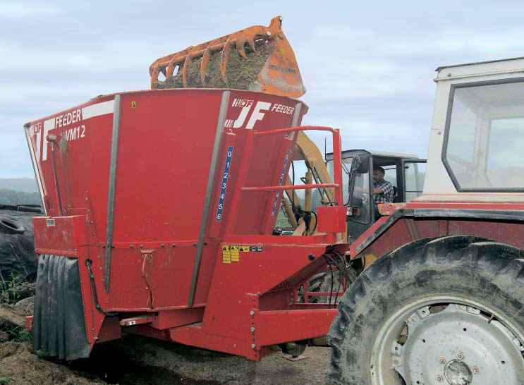 JF-VM12-vertical-auger-di-10-2004