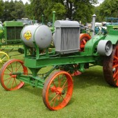 John-Deere-celebrates-50-years-in-the-UK-and-Ireland-4218477_1