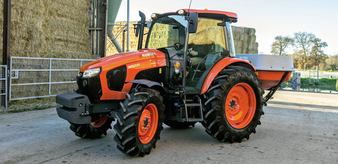 Kubota M5111 tractor Profi