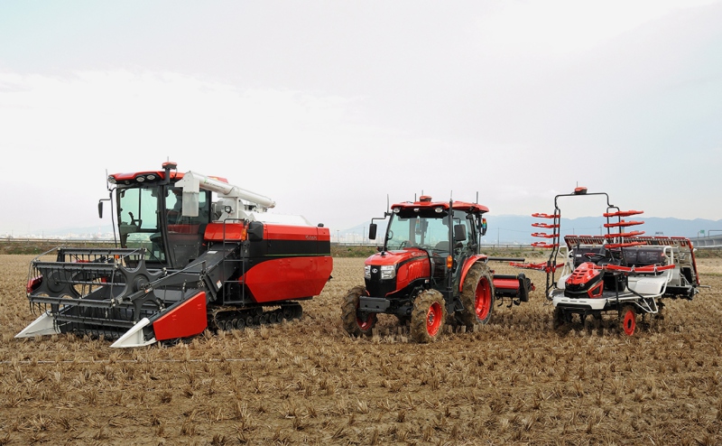 Kubota-field-tests-autonomous-tractor-8430481_0