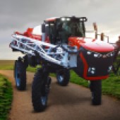 Kuhn-Stronger-takes-to-the-fields-8915160_2
