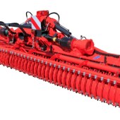 Kuhn-power-harrow-covers-up-to-100ha-a-day-8784135_0