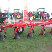 LAMMA-16-Besson-updates-its-vari-width-ploughs-2685450_0