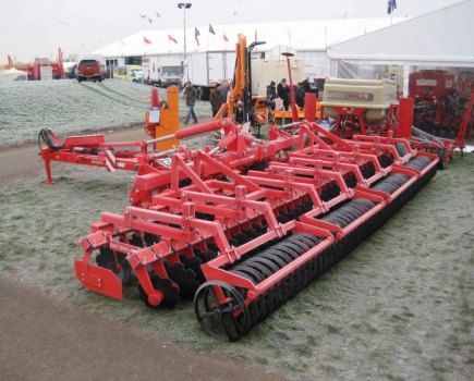 LAMMA-16-Discs-subsoiler-legs-or-a-rake-2685597_0