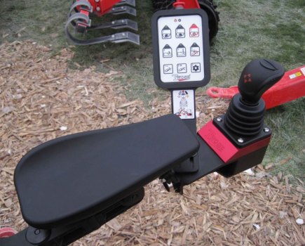 LAMMA-16-Electric-control-for-Twose-hedgers-2685595_0