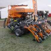 LAMMA-16-Row-width-change-at-the-flick-of-a-switch-2685664_4
