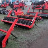 LAMMA-2015-Lift-roll-and-spike-1654837_0