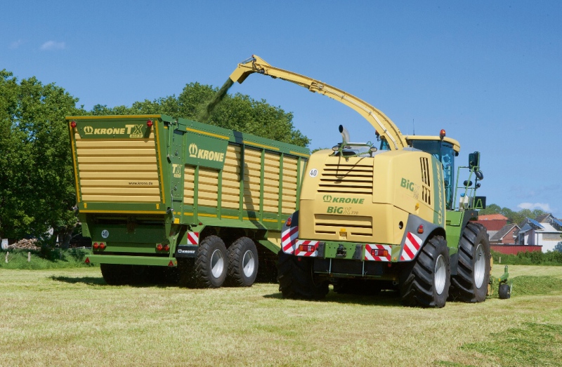 Liebherr-power-for-Krone-BiG-X-5695309_0