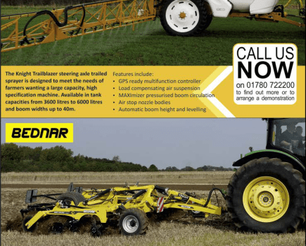 -Low-loader-is-ideal-in-narrow-lanes-WSHOP-11-2014