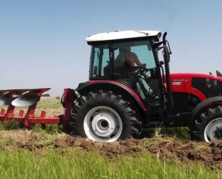 Mahindra-buys-another-Turkish-tractor-maker-8711019_0