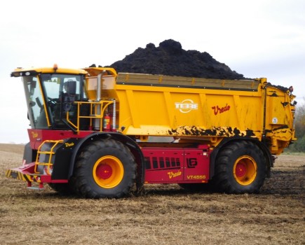 Multiple-British-orders-for-Vredo-muck-spreaders-6858530_0