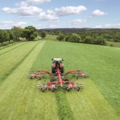 New-four-rotor-rakes-from-Fella-4717808_1