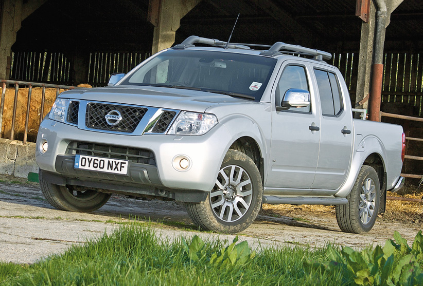 Nissan-Nissan-Navara-V6-VEH-9-2011