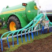 Ploughing-17-Retrofit-dribble-bar-8710096_0