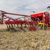 Poettinger-s-flexible-cultivator-drill-combi-8943029_1
