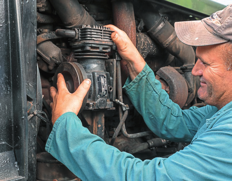 Repairing a leaky compressor Profi