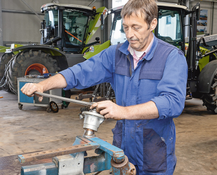 -Replacing-levelling-disc-bearings-and-axles-WSHOP-2-2016