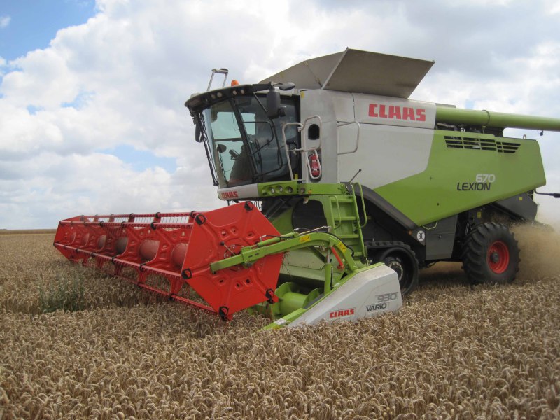 Roll-on-Harvest-2017-4217626_0