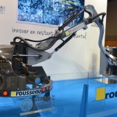SIMA-2017-Rousseau-electric-arm-mower-7891358_0