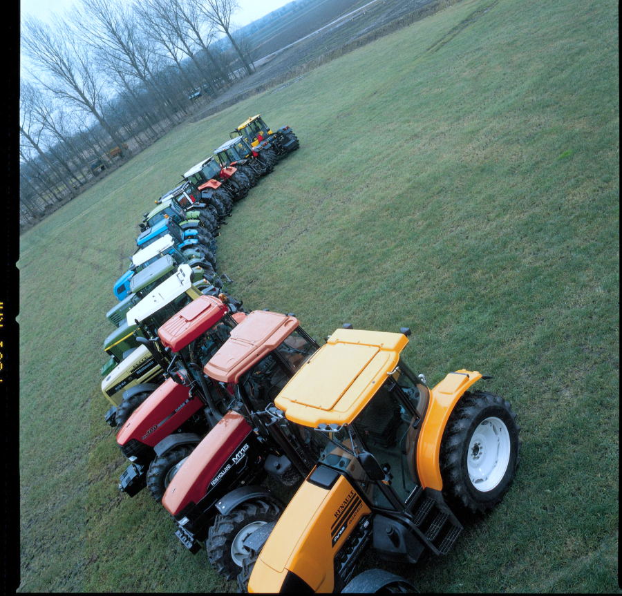 Selection-12-tractor-cabs-in-comparison-II-tt-08-1998