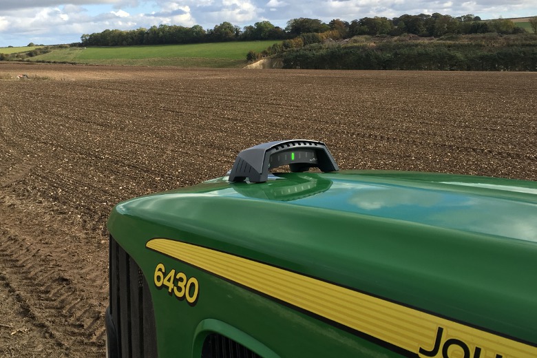 Simple onTrak GPS tractor guidance Profi