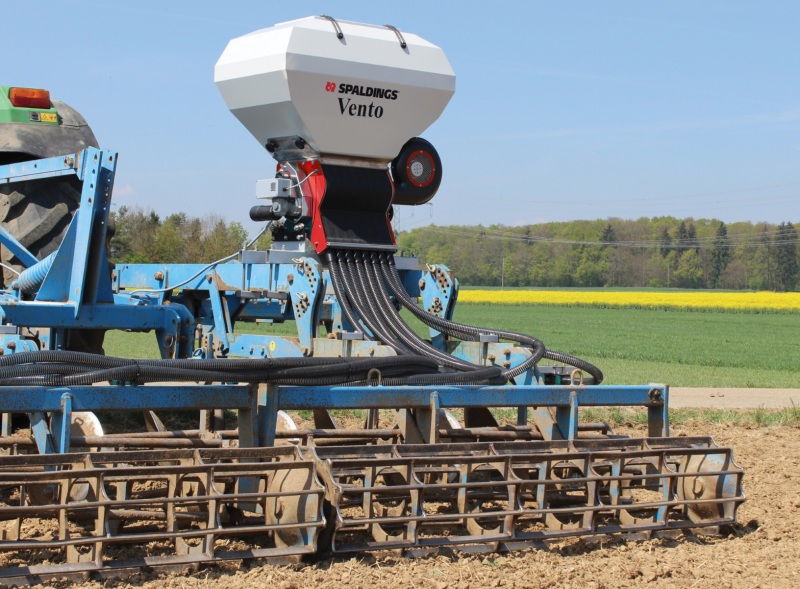 Spaldings-air-seeder-for-wide-range-of-crops-8367857_0