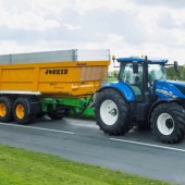 T7-gains-new-suspended-front-axle-8420009_3
