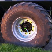 Trailer-tyre-pressures-up-down-in-a-jiffy-2656848_0